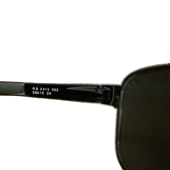 Unisex Ray-Ban Polarized Sunglasses RB 3413 - Picture 5 of 9
